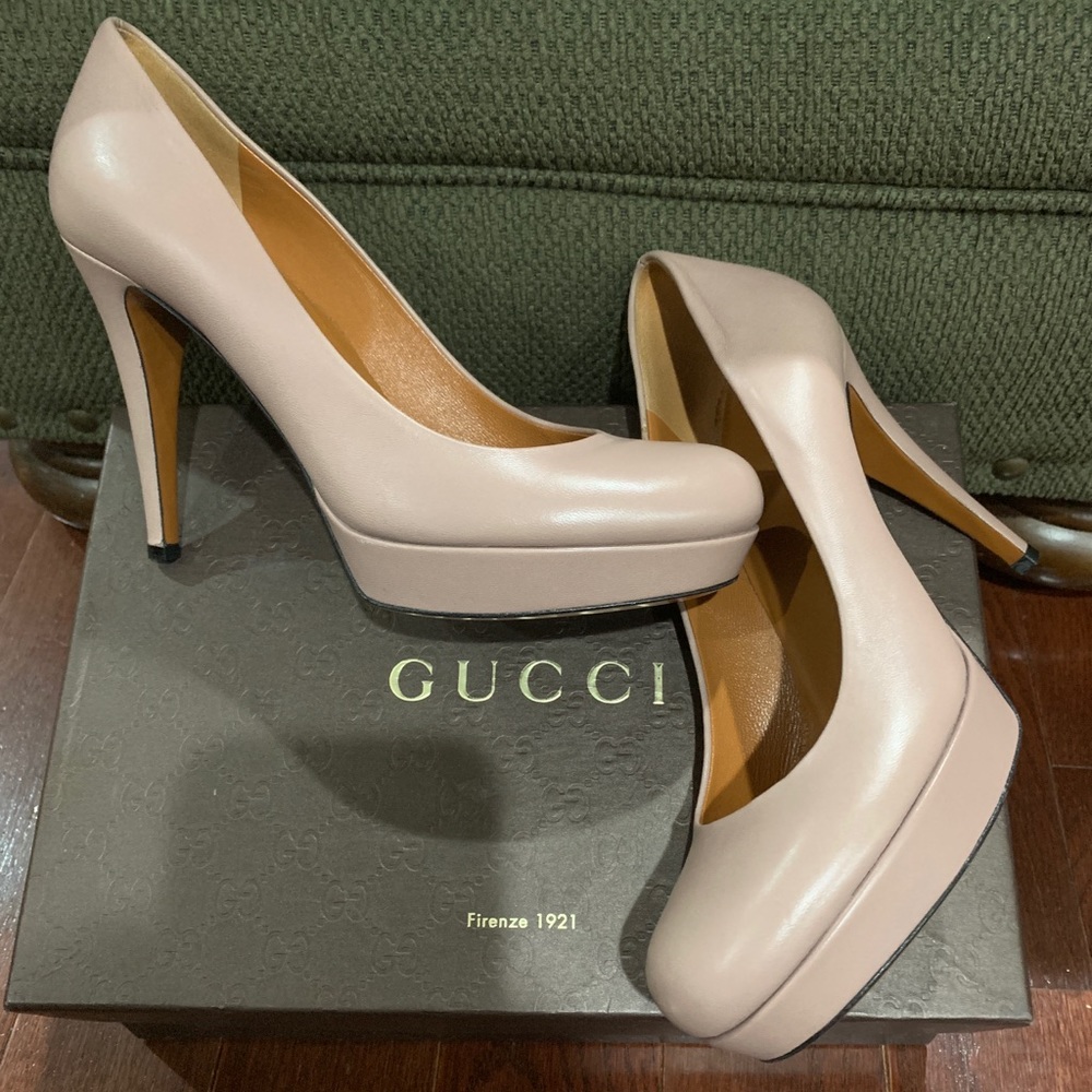 Gucci Pumps - Picture 2 of 4